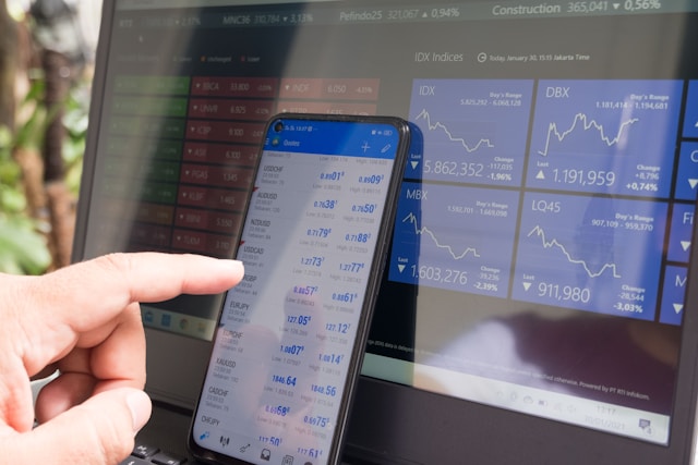 Обложка статьи о Big Data